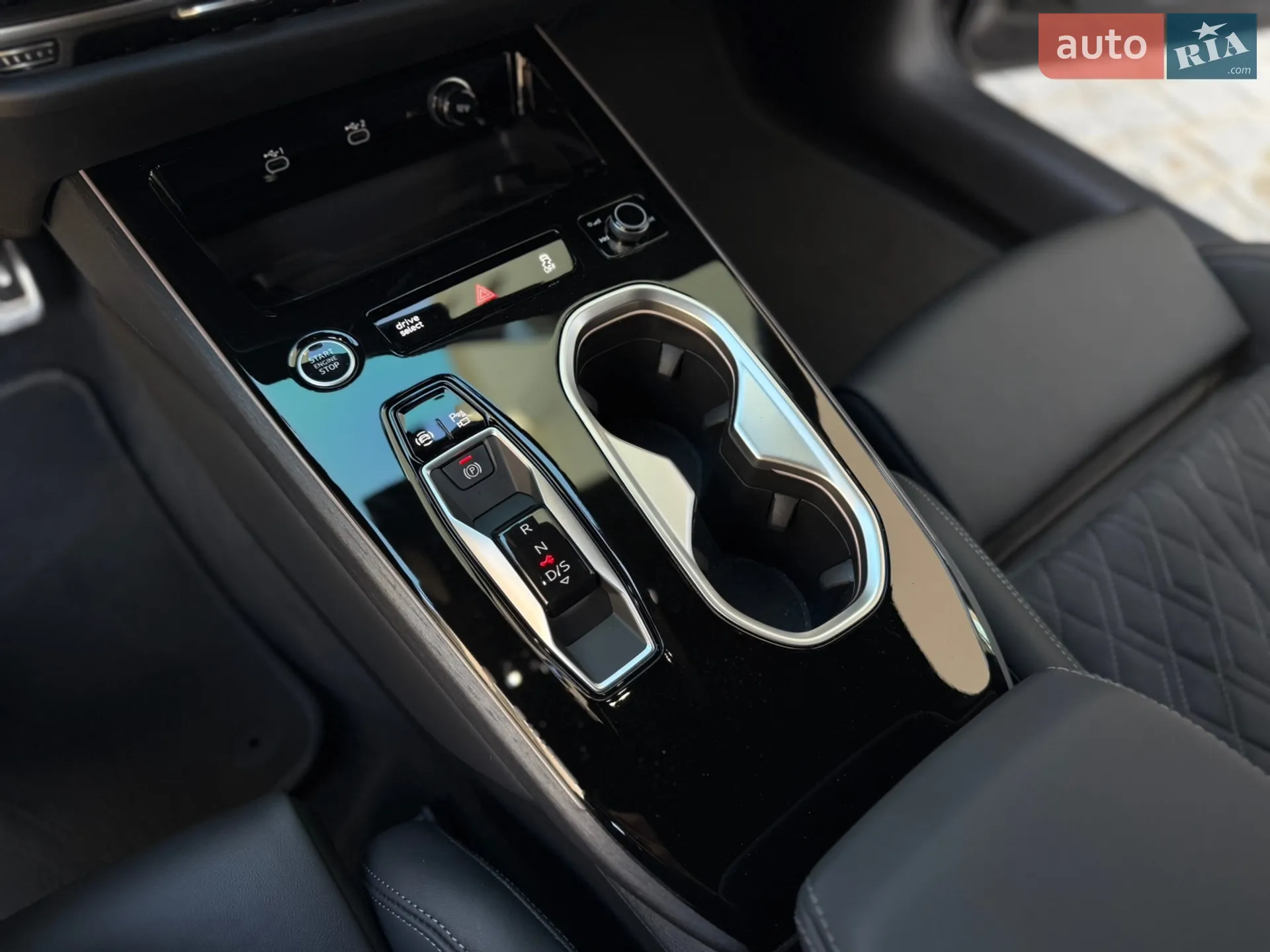 2025 Audi A6 - мініатюра 43
