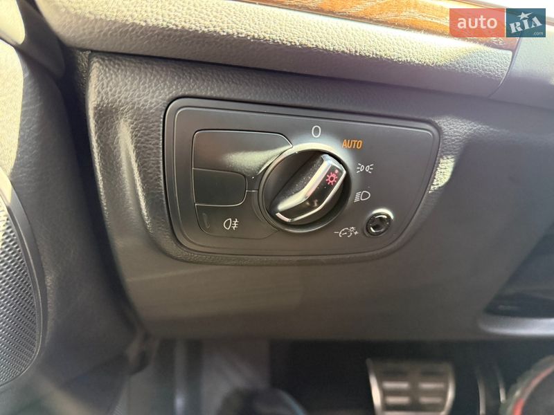 Седан Audi A6 2014 в Киеве