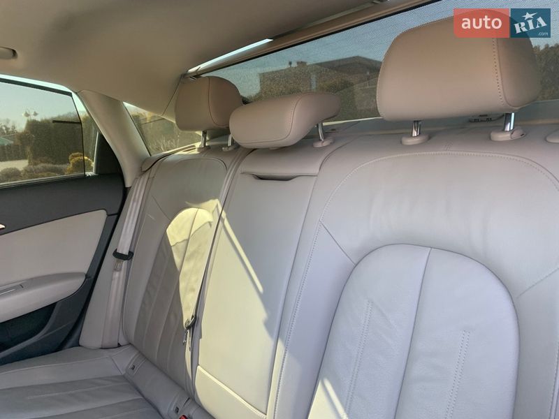 Седан Audi A6 2015 в Львові