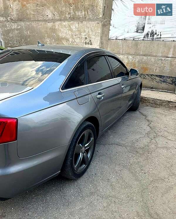 Седан Audi A6 2011 в Запоріжжі