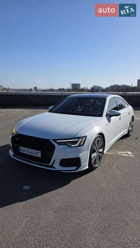 Седан Audi A6 2018 в Киеве