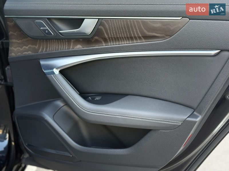 Седан Audi A6 2018 в Киеве