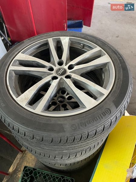 Седан Audi A6 2022 в Києві