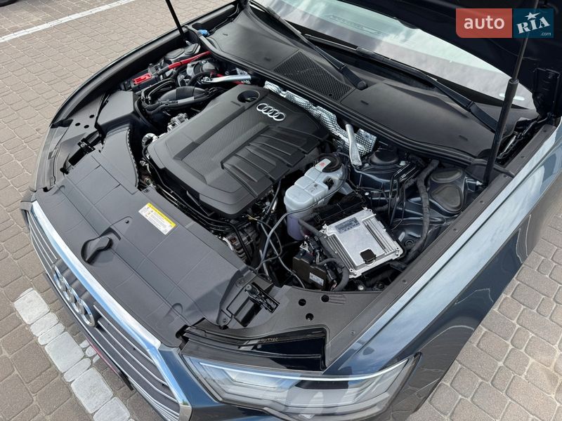 Универсал Audi A6 2019 в Киеве