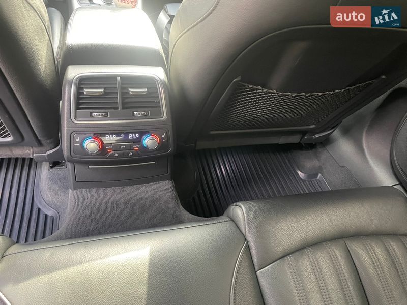 Универсал Audi A6 2016 в Киеве