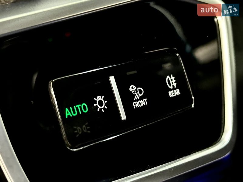 Седан Audi A6 2020 в Николаеве