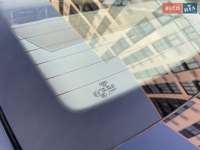 Седан Audi A6 2013 в Ровно