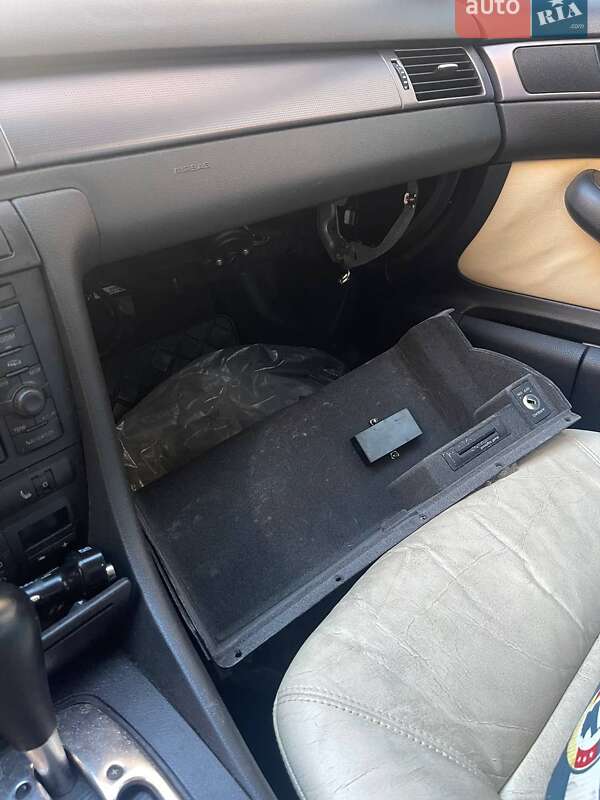 Универсал Audi A6 2003 в Львове