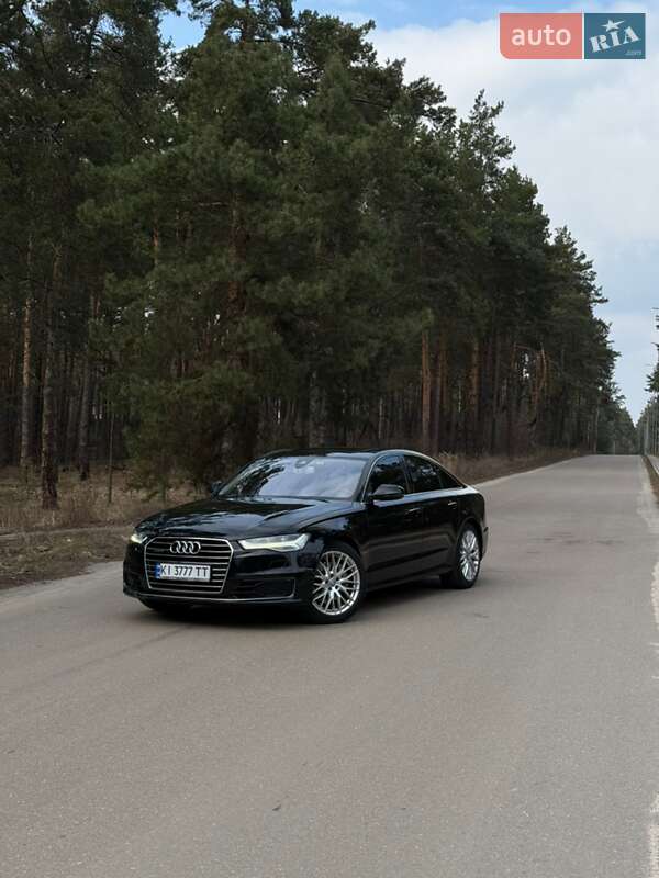Седан Audi A6 2015 в Киеве