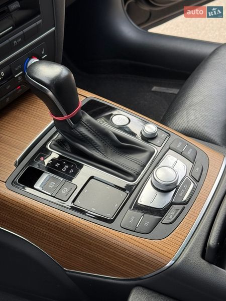 Седан Audi A6 2015 в Киеве