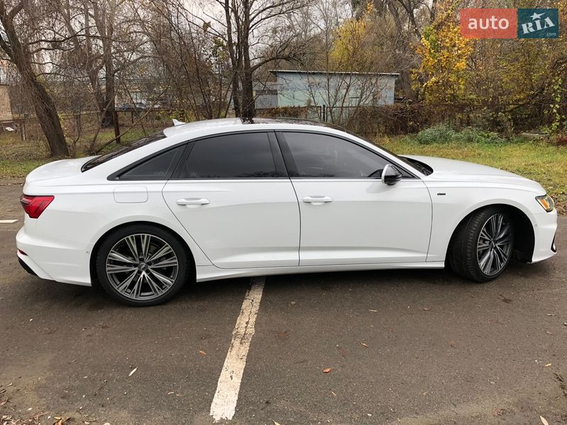 Седан Audi A6 2018 в Киеве