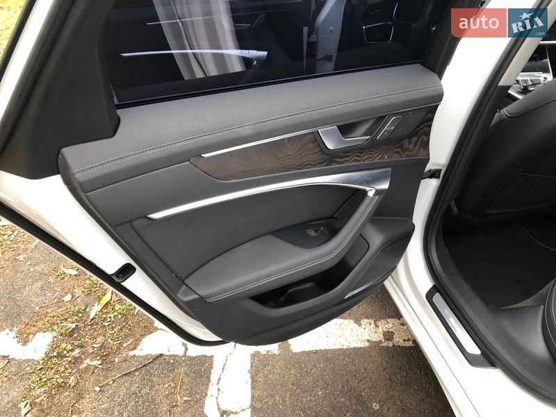 Седан Audi A6 2018 в Киеве