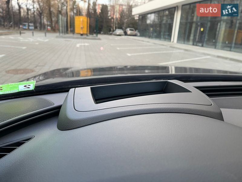 Седан Audi A6 2016 в Ровно
