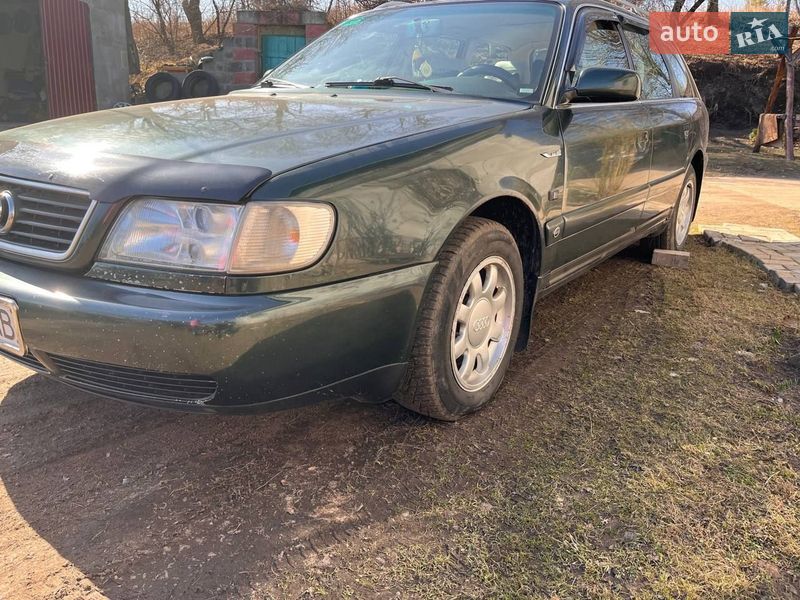 Универсал Audi A6 1996 в Остроге