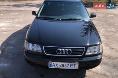 Седан Audi A6 1996 в Валках