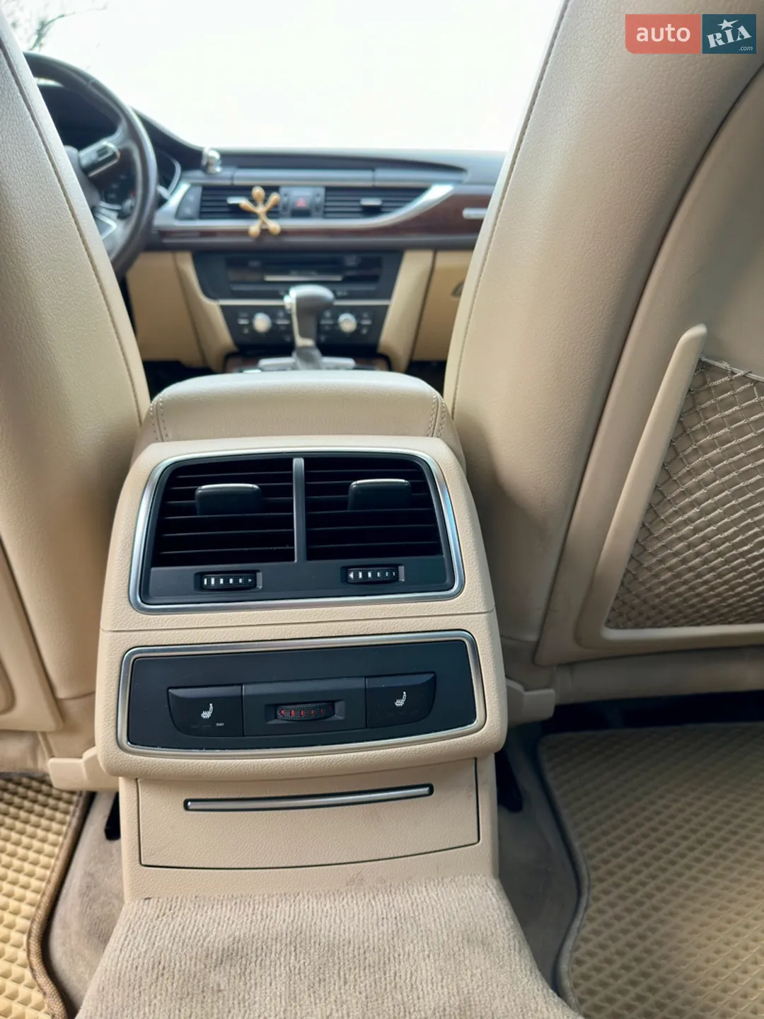 2012 Audi A6 - мініатюра 20
