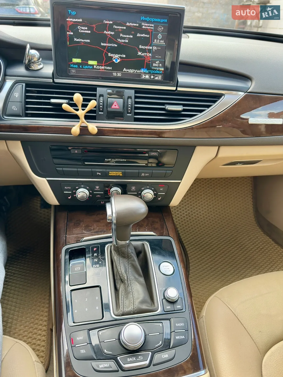2012 Audi A6 - мініатюра 25