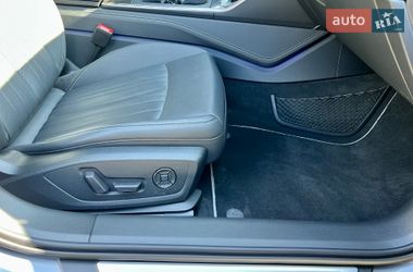 Седан Audi A6 2020 в Киеве