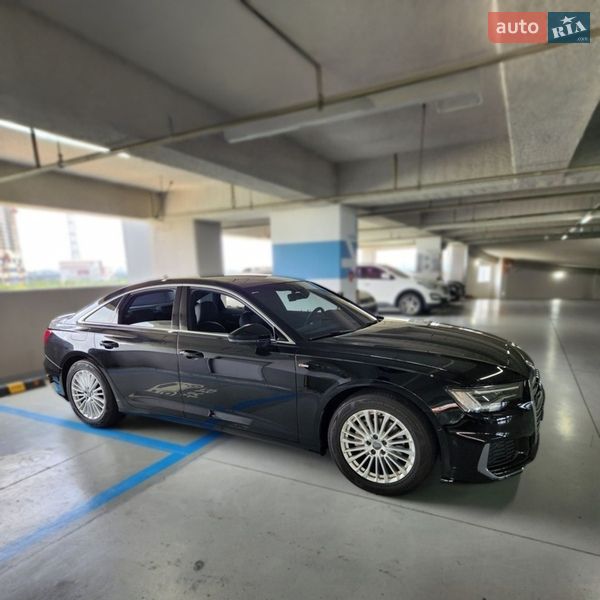 Седан Audi A6 2019 в Киеве