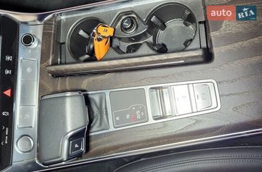 Седан Audi A6 2019 в Киеве