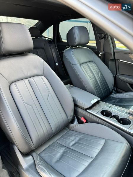 Седан Audi A6 2020 в Ровно
