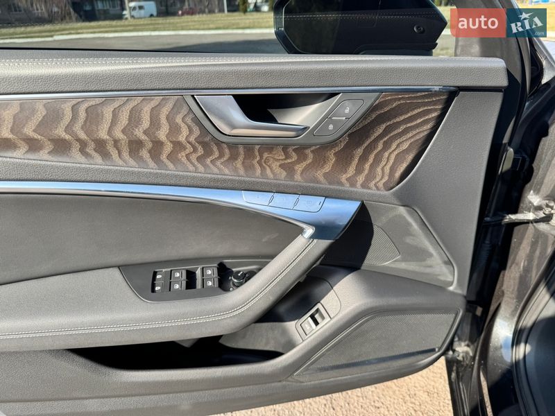 Седан Audi A6 2020 в Ровно