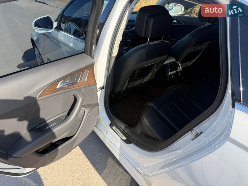 Седан Audi A6 2016 в Киеве