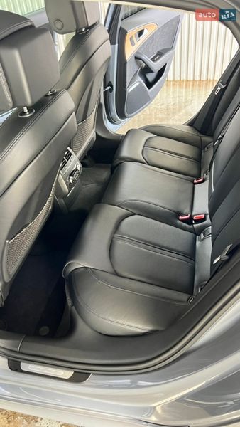 Седан Audi A6 2015 в Черновцах