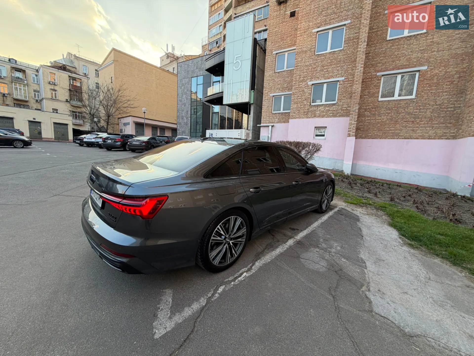 2018 Audi A6 - мініатюра 8