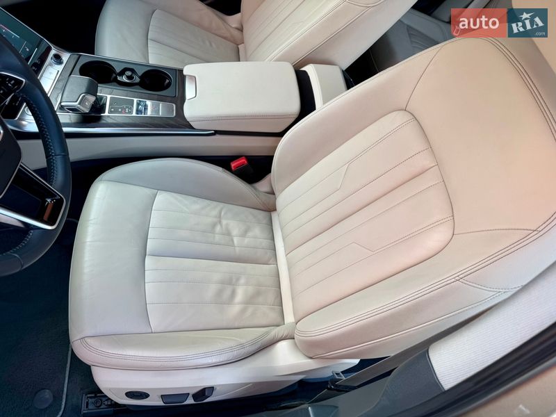 Седан Audi A6 2019 в Киеве