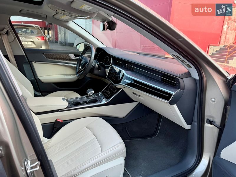 Седан Audi A6 2019 в Киеве
