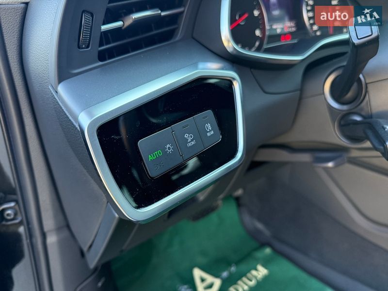 Седан Audi A6 2021 в Києві