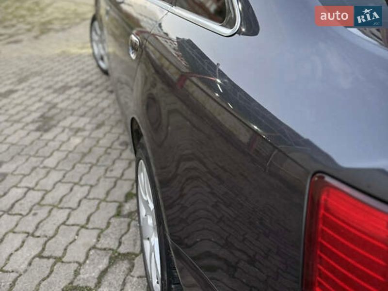 Седан Audi A6 2004 в Чернівцях