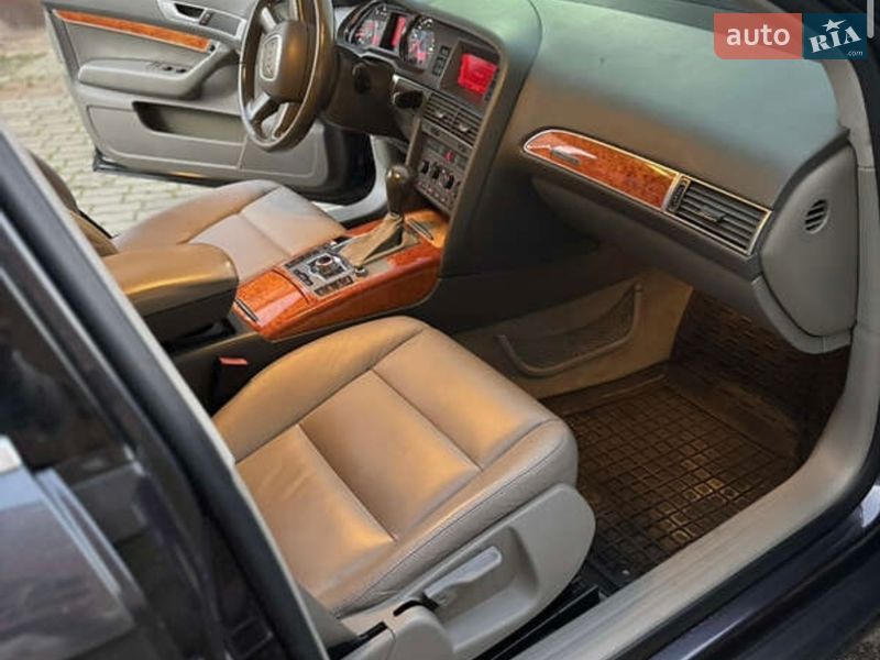 Седан Audi A6 2004 в Чернівцях