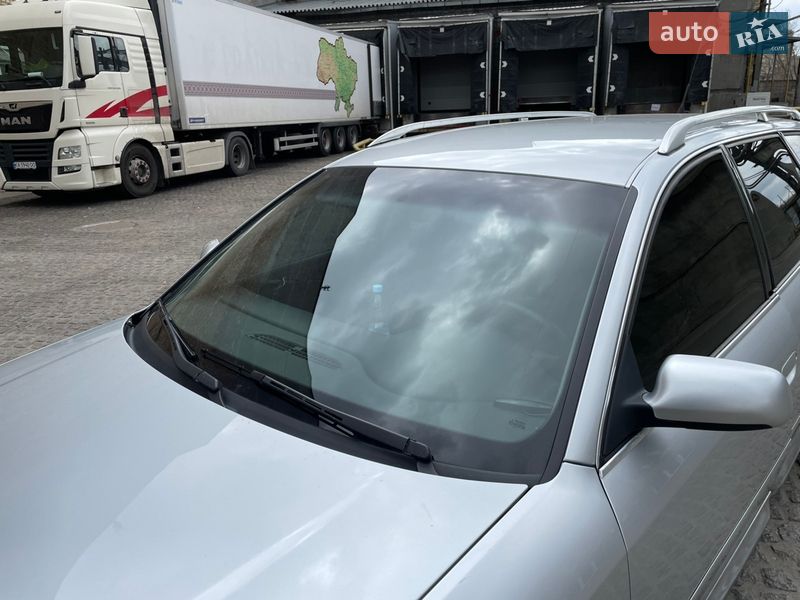 Универсал Audi A6 2000 в Киеве