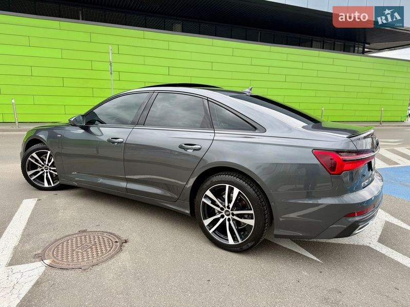 Седан Audi A6 2022 в Киеве