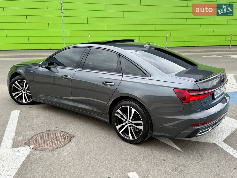 Седан Audi A6 2022 в Киеве