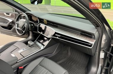 Седан Audi A6 2022 в Киеве