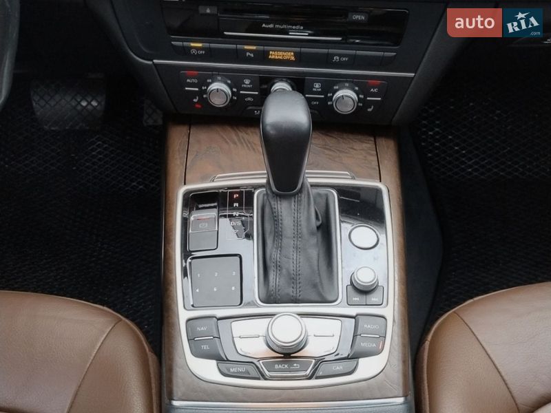 Седан Audi A6 2015 в Ивано-Франковске