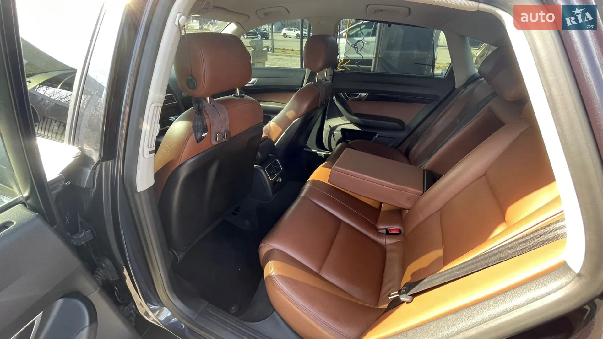 2010 Audi A6 - мініатюра 6