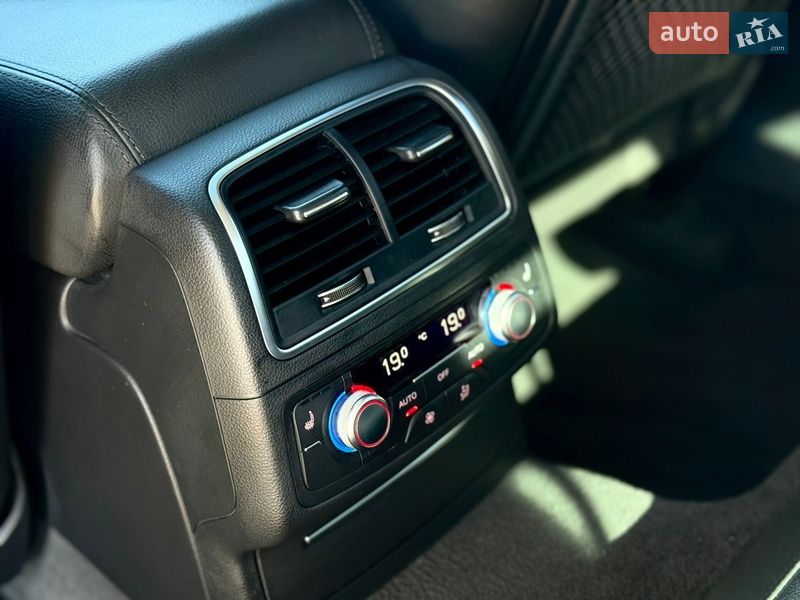 Седан Audi A6 2016 в Краснограді