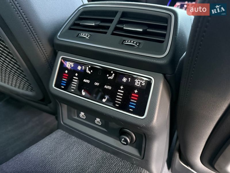 Седан Audi A6 2023 в Киеве