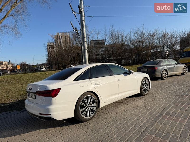 Седан Audi A6 2022 в Львове
