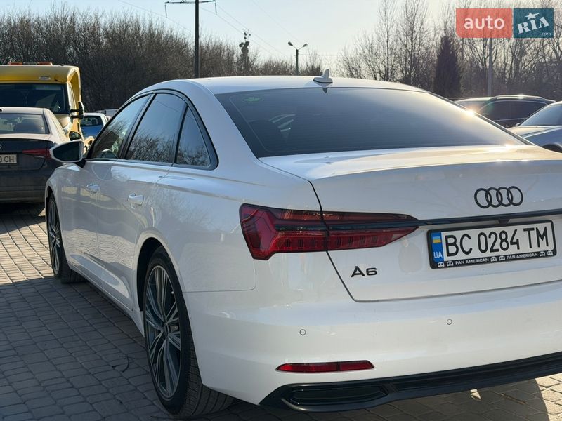 Седан Audi A6 2022 в Львове