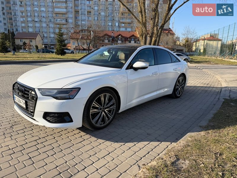 Седан Audi A6 2022 в Львове