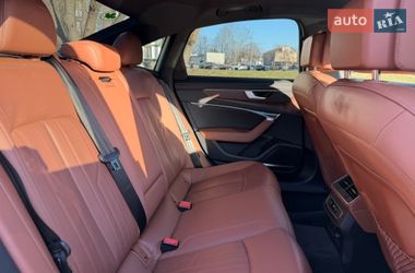 Седан Audi A6 2022 в Львове