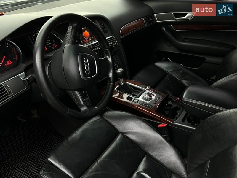Седан Audi A6 2004 в Буче
