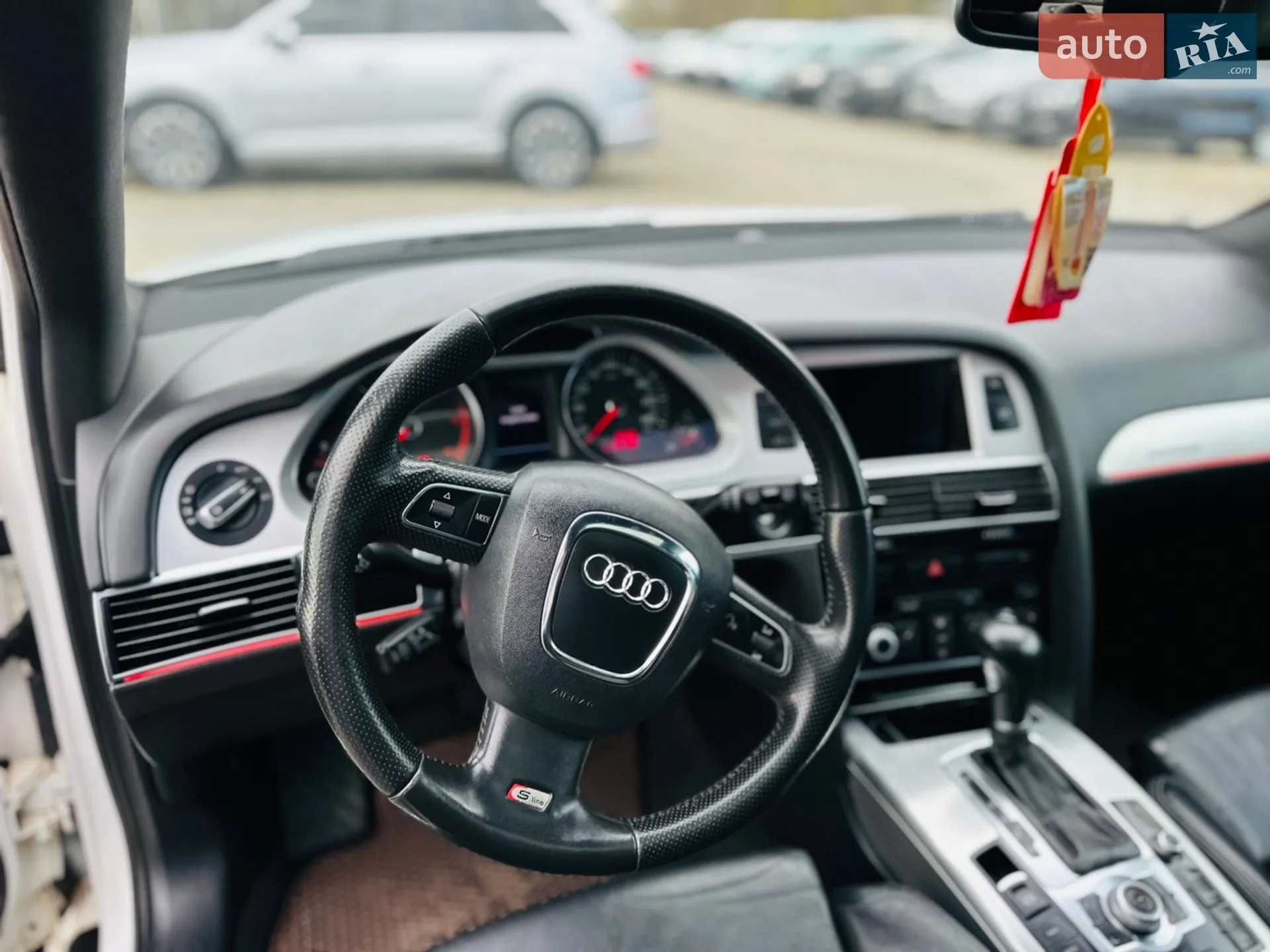 2010 Audi A6 - мініатюра 27