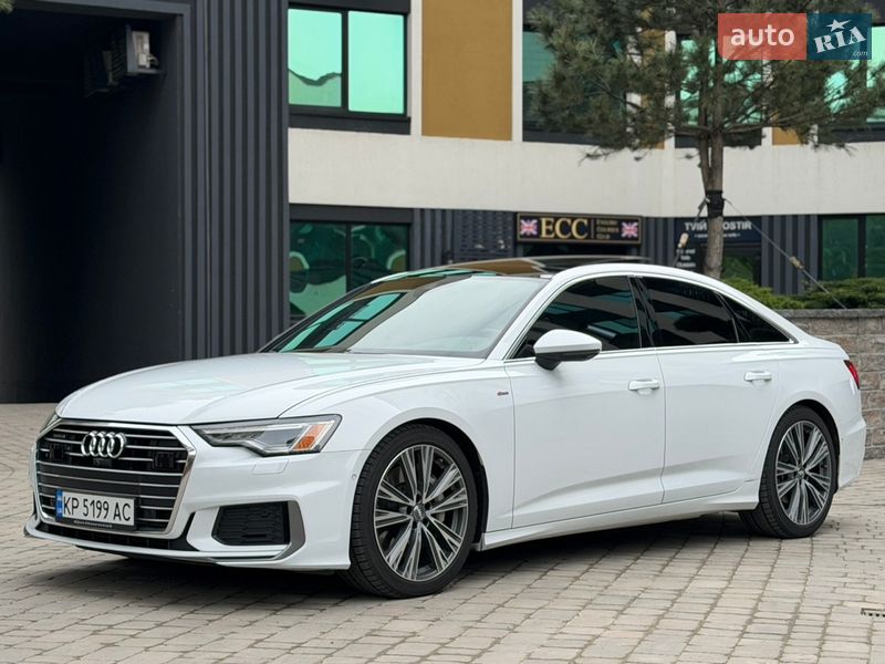 Седан Audi A6 2018 в Киеве