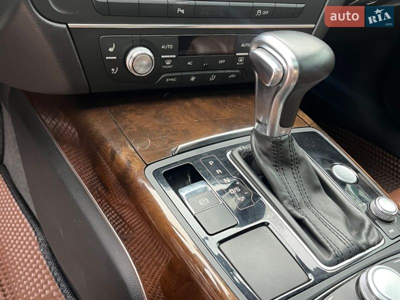 Седан Audi A6 2012 в Кобеляках